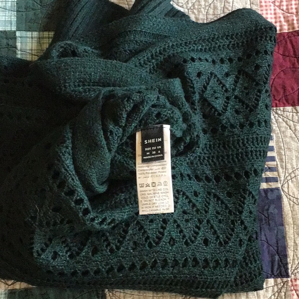 SHEIN Women's Green Sweater